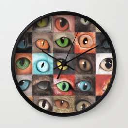 Changing eyes Wall Clock