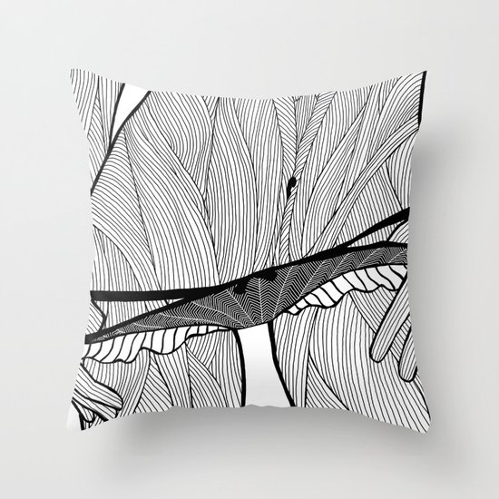 la femme 08 Throw Pillow