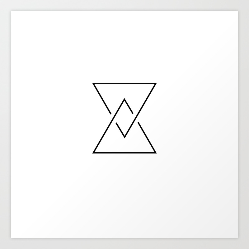 triangle hourglass