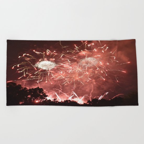 Fireworks1 Beach Towel