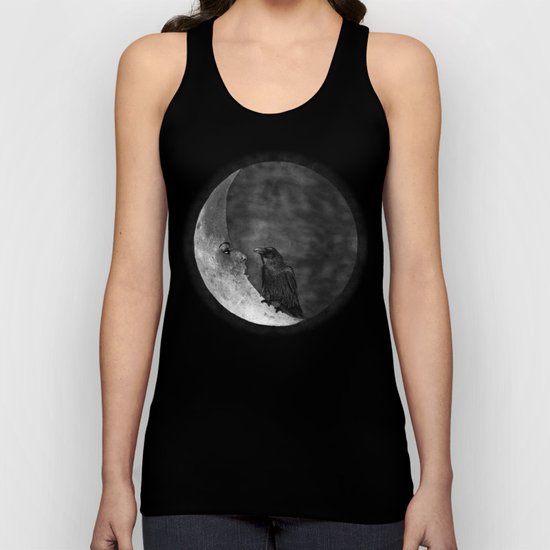 The crow and its moon. Unisex Tank Top