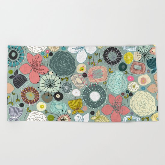 oriental blooms Beach Towel