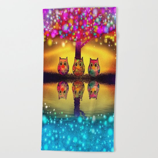 owl-97 Beach Towel