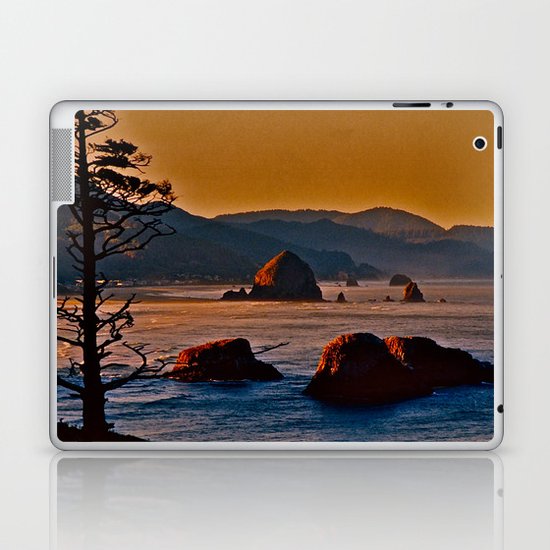 Along the Oregon Coast Laptop & iPad Skin