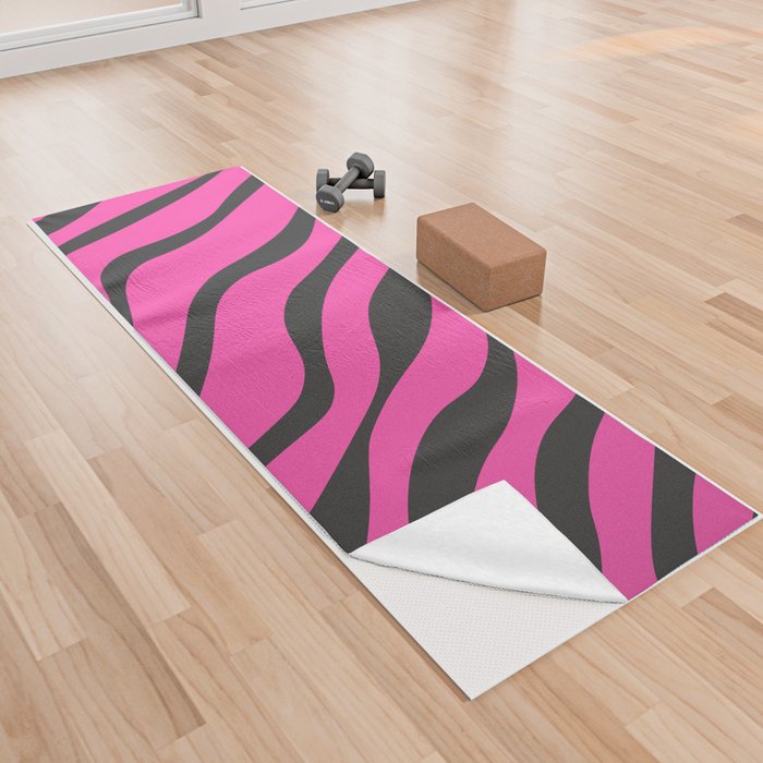 Abstract Retro Colorful Water Waves Art - Pink and Dark  Yoga Towel