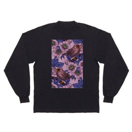 Wren and hellebore, pink and violet Long Sleeve T-shirt