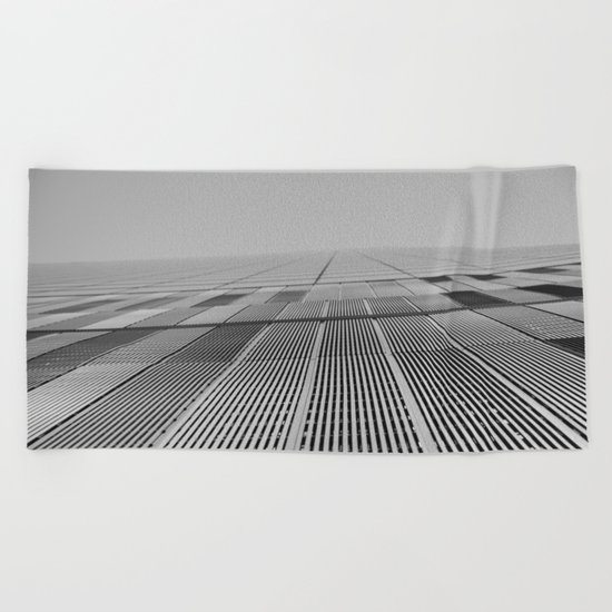 NEW YORK BUILDING. Beach Towel