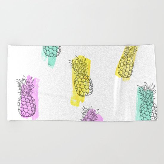 Funky ananas Beach Towel
