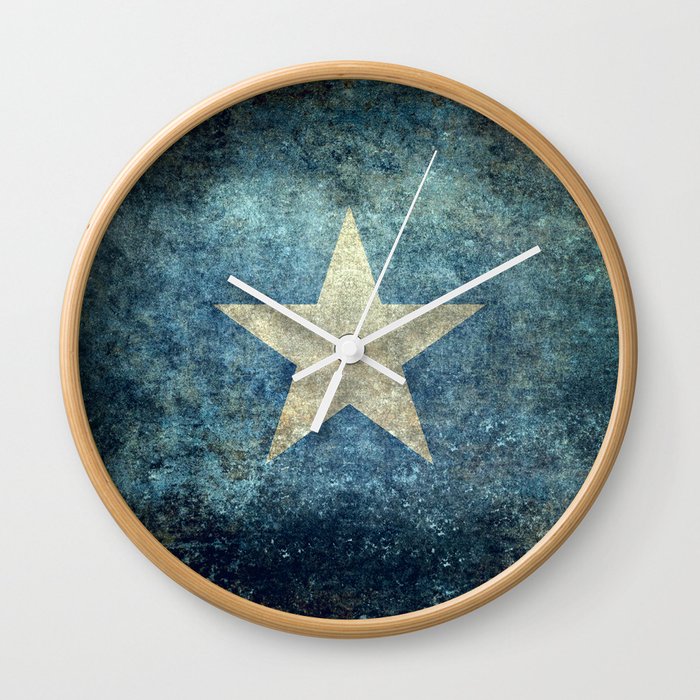 Somalia‬ national flag (officially the Federal Republic of Somalia) Vintage version to scale Wall Clock