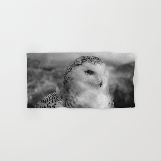 Snowy Owl - B & W Hand & Bath Towel