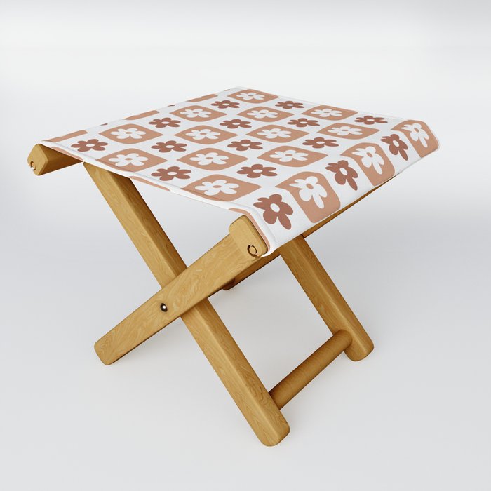 Hand-Drawn Checkered Flower Shapes Pattern (Monochromatic Brown) Folding Stool