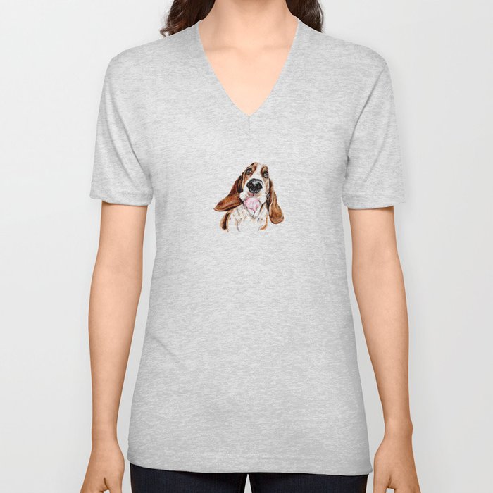 Basset hound V Neck T Shirt