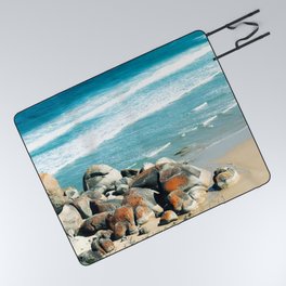 Rocks on the Beach With Crystal Blue Ocean Waves Picnic Blanket
