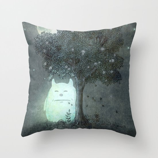 Full Moon Spirit Throw Pillow