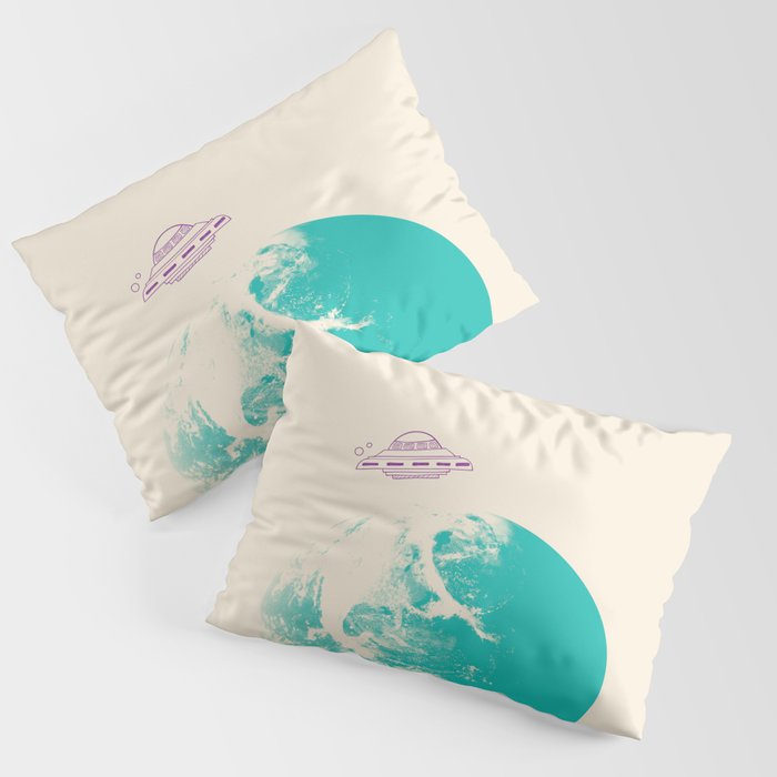 interesting cosmos and alien attack Pillow Sham