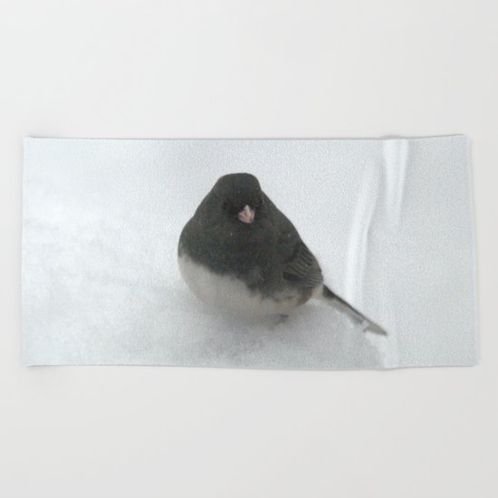 Snow Bird (Dark-eyed Junco) Beach Towel