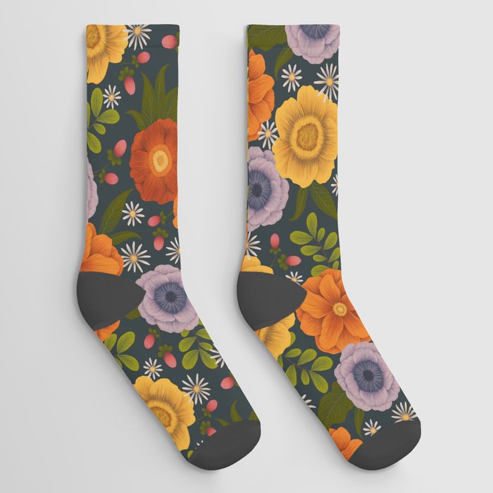 big blooms and little buds Socks