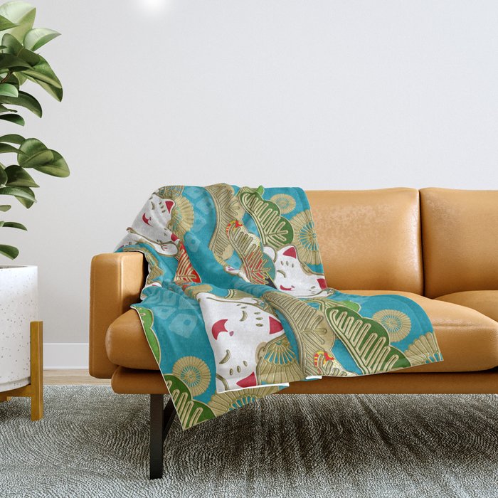 Japanese lucky cat pattern Throw Blanket