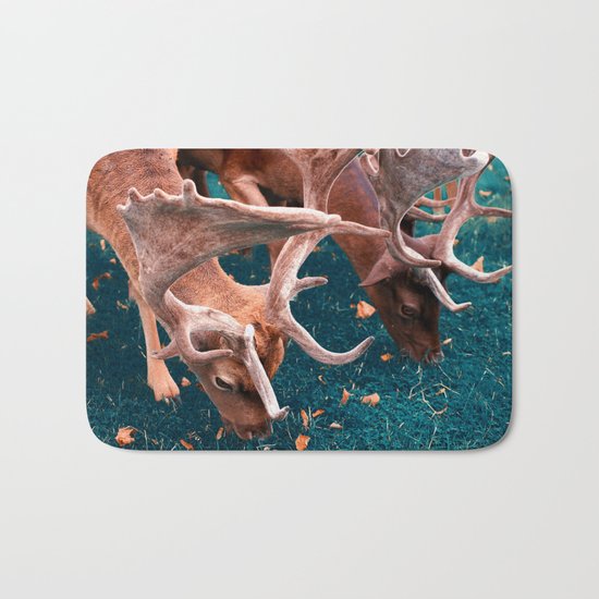 Breakfast in the grass Bath Mat