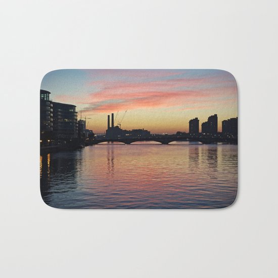 Sunset over Chelsea Bridge 01A Bath Mat