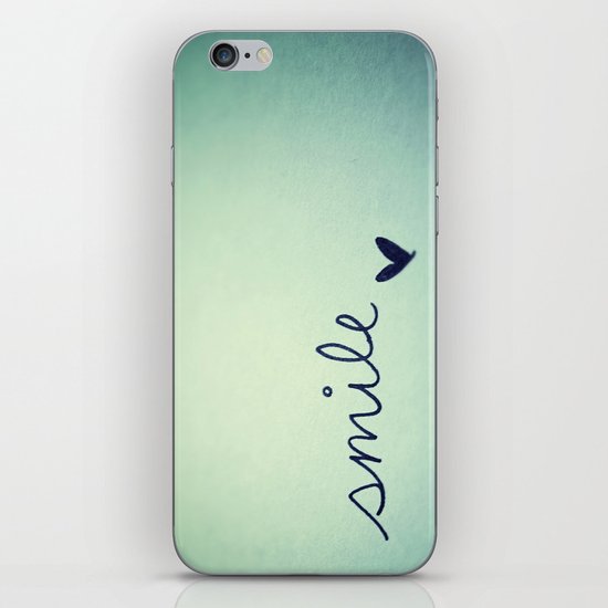s m i l e iPhone & iPod Skin