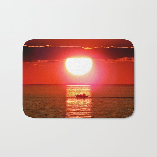 Sailboat Holds the Sun Bath Mat