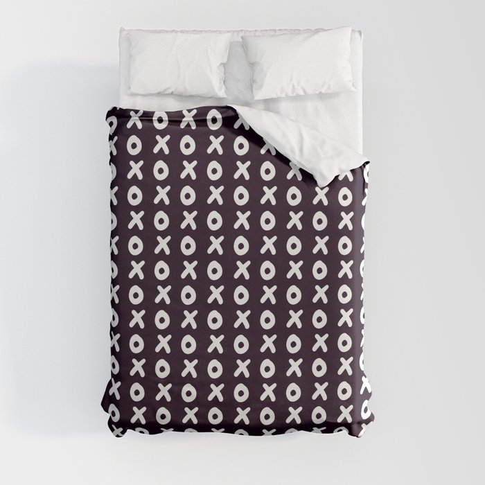 Black pattern with X and O - XOXO Duvet Cover