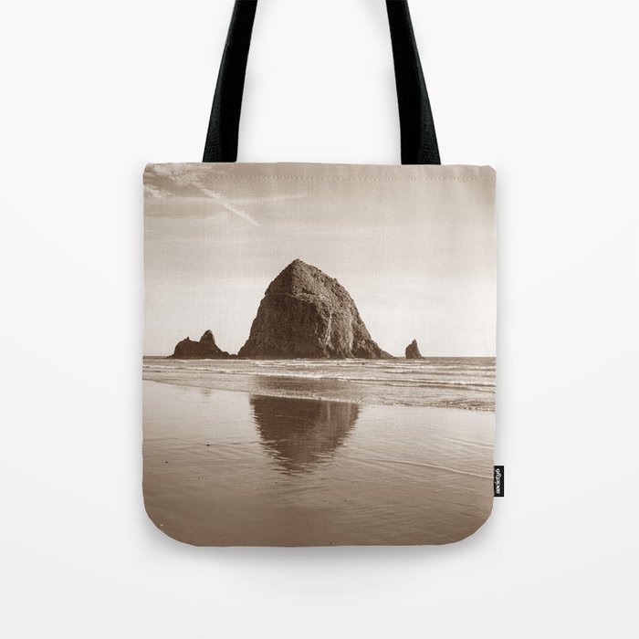 Cannon Beach Oregon Tote Bag