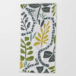 Cozy collection: mix and match happy florals Leaf love Beach Towel