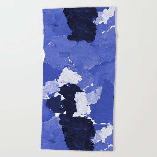 Kenni - abstract paint palette blue white navy bright modern gender neutral painting brushstrokes Beach Towel
