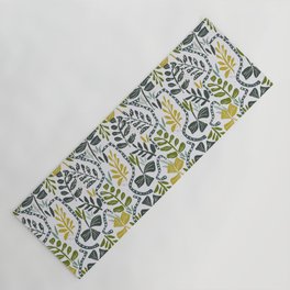 Cozy collection: mix and match happy florals Leaf love Yoga Mat
