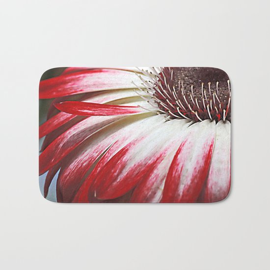 Gerbera mystery Bath Mat