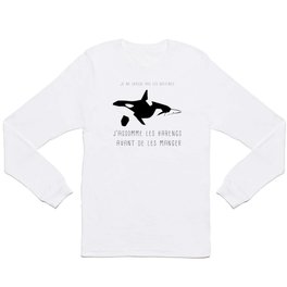 je ne chasse pas les baleines, j’assomme les harengs Long Sleeve T Shirt | Black And White, Graphicdesign, Insidejoke, Orca, Funny, Geometric, French, Digital, Animal 