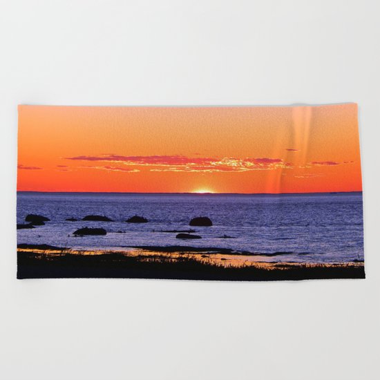 Stunning Seaside Sunset Beach Towel