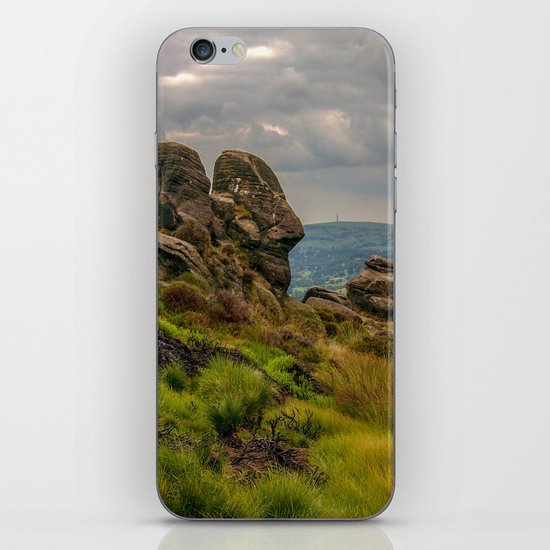 Seeing a face in the crowd iPhone & iPod Skin