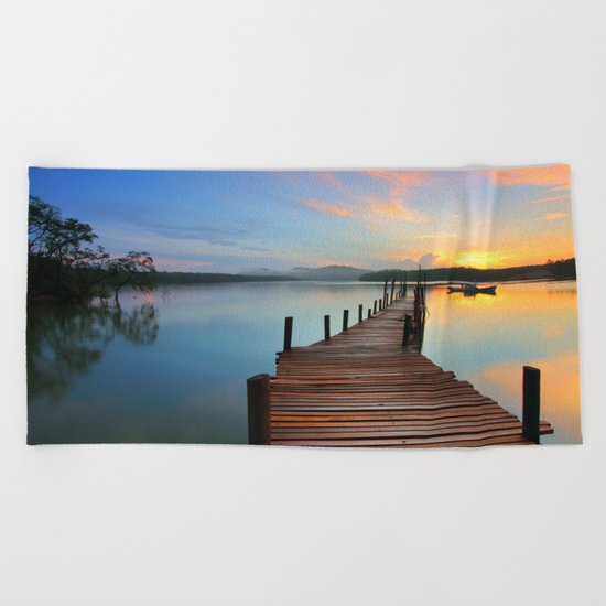 Lake Fantastic Beach Towel