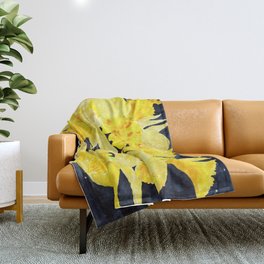 Daffodil Impression Throw Blanket