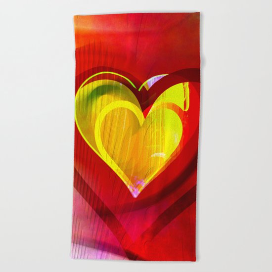 Hearts 2016/002 Beach Towel