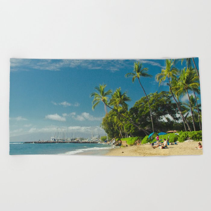 Kamehameha Iki Park Beach Lāhainā Maui Hawaii Towel By Kamehameha Iki Park Beach Lāhainā Maui Hawaii Towel