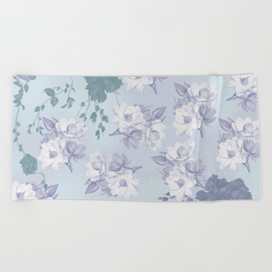 ROMANTIC FLOWERS Beach Towel
