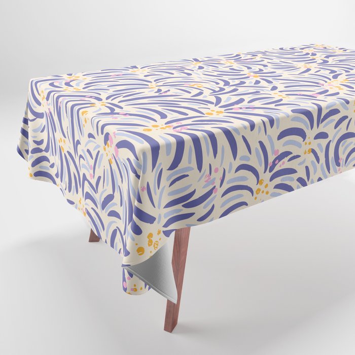Powerful and floral pattern invers Tablecloth
