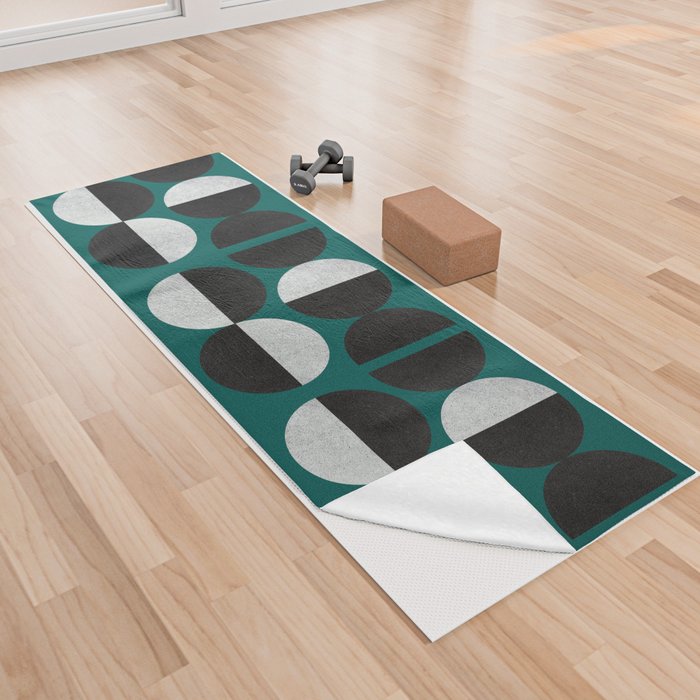 Abstraction_BLACK_WHITE_GEOMETRIC_MOONLIGHT_POP_ART_0102M Yoga Towel