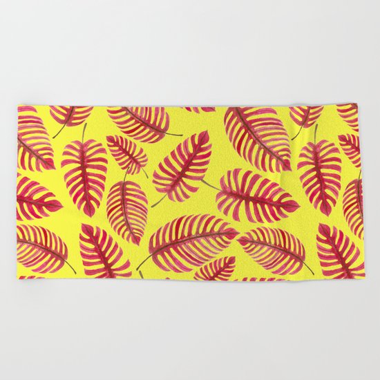Monstera leaves, tropical watercolor pattern Beach Towel