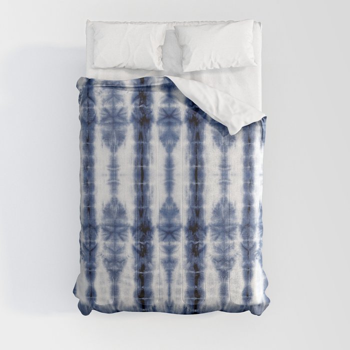 Tiki Shibori Blue Comforter