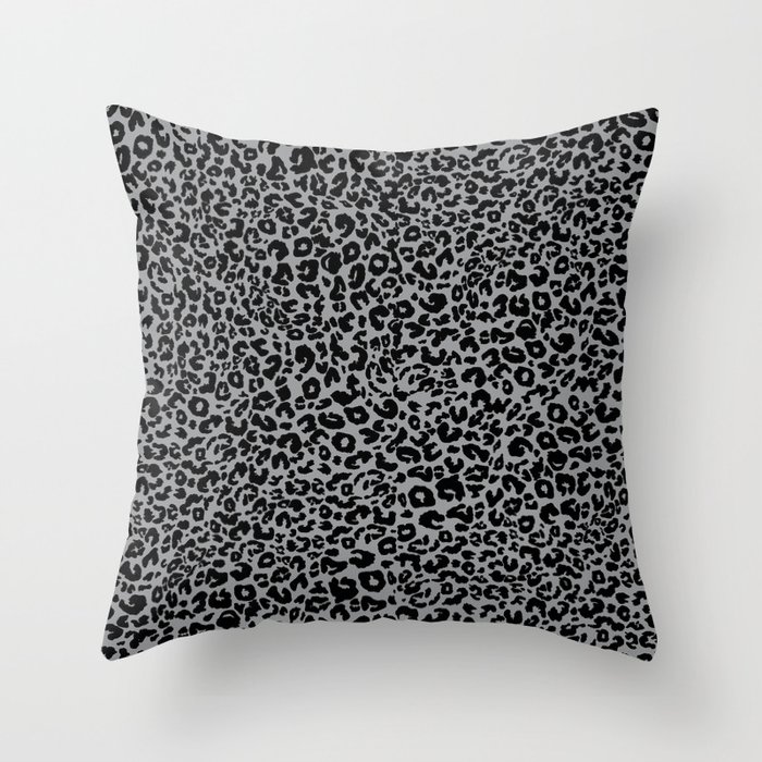 Leopard dot_pattern_ultimate grey Throw Pillow