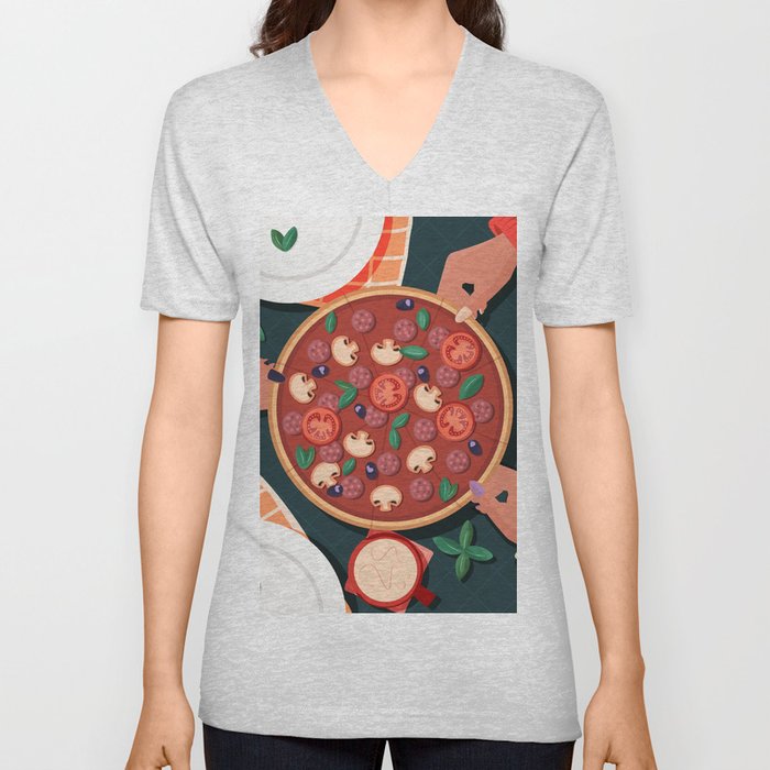 Sharing pizza V Neck T Shirt