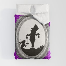 Alice's Adventures in Wonderland - Mad Tea Party Silhouette Comforter