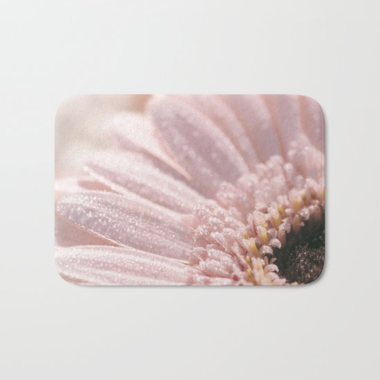 Light Pink floral Daisy Flower with water droplets- flowers Bath Mat