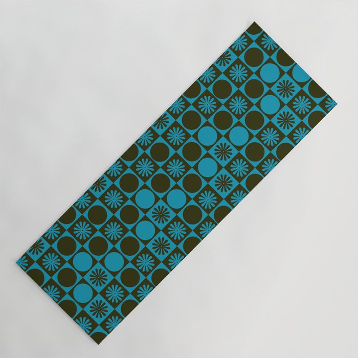 Retro Checkered Pattern (Muted Blue / Dark Green) Yoga Mat