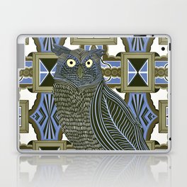 Great horned owl decorated on a patterned background - Blue and brown Laptop Skin